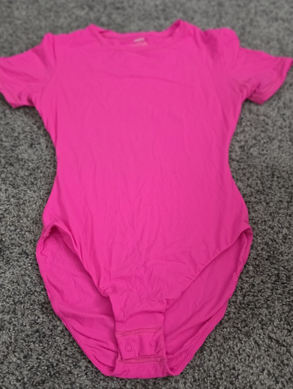 SKIMS‎ Hot Pink Short-Sleeve Bodysuit